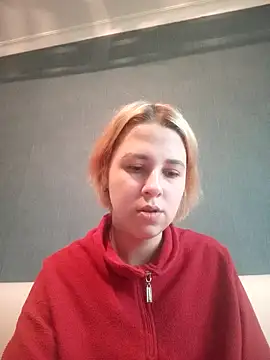 Gussie Bridie online show from 12.20.24