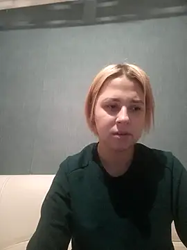 Gussie Bridie online show from 12.28.24