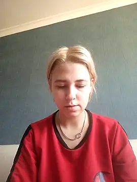 Gussie Bridie online show from 01.03.25