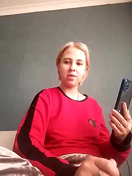 Gussie Bridie online show from 01.03.25