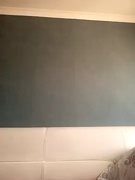 Gussie Bridie online show from 01.04.25