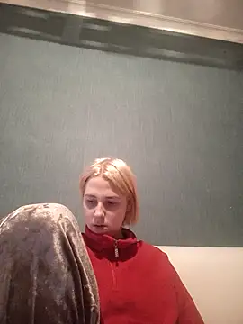 Gussie Bridie online show from 01.06.25