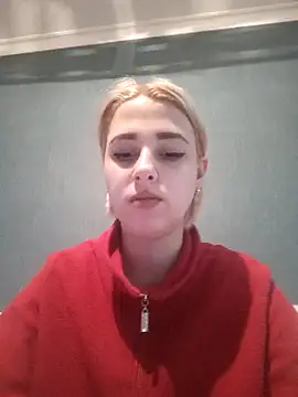 Gussie Bridie online show from 01.08.25