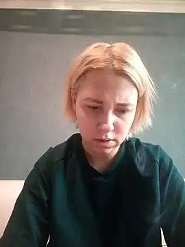 Gussie Bridie online show from 01.15.25