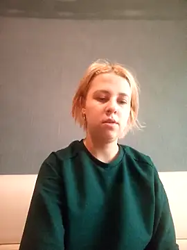 Gussie Bridie online show from 01.17.25