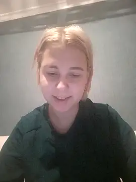 Gussie Bridie online show from 01.18.25