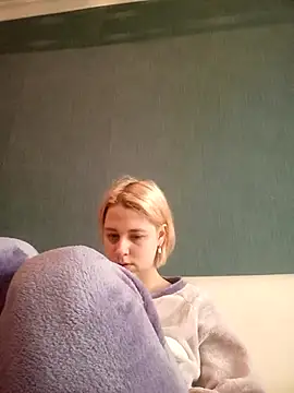 Gussie Bridie online show from 02.01.25