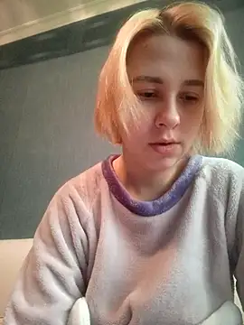 Gussie Bridie online show from 02.20.25