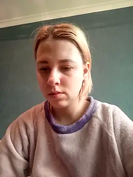 Gussie Bridie online show from 02.23.25