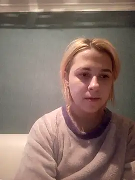 Gussie Bridie online show from 02.26.25