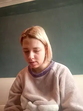 Gussie Bridie online show from 02.26.25