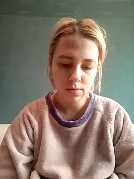 Gussie Bridie online show from 03.02.25