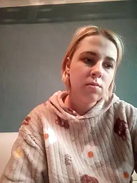 Gussie Bridie online show from 03.06.25