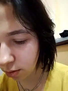 Gussie Bridie online show from 09.22.25