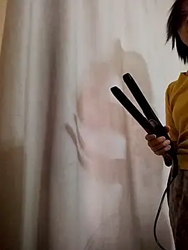 Gussie Bridie online show from 10.05.25