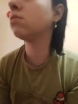 Gussie Bridie online show from 10.18.25