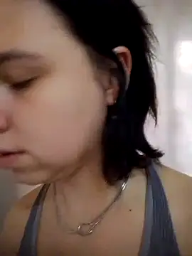 Gussie Bridie online show from 10.23.25