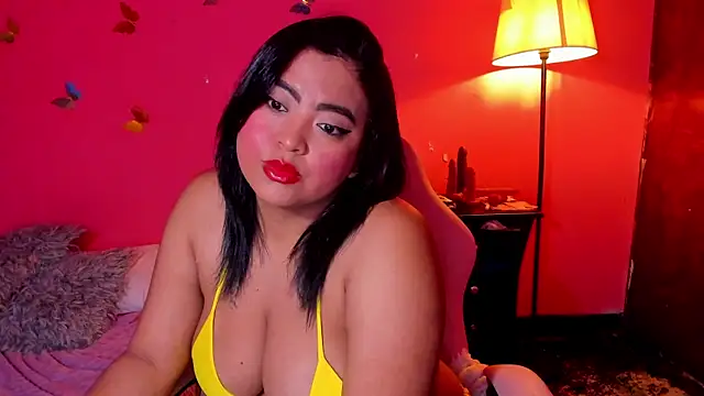 Snapshot of ivy_roosx chatting on 05.23.26 ivy roosx online show from 05.23.26