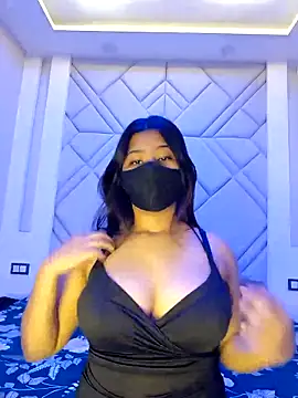 Snapshot of GFndBF chatting on 10.05.25 GFndBF online show from 10.05.25