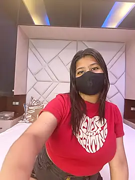 Snapshot of GFndBF chatting on 10.21.25 GFndBF online show from 10.21.25