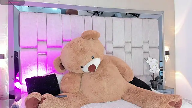 Marilyn-Cooper online show from 01.29.25