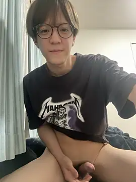 Snapshot of yuuuuma578 chatting on 09.15.25 yuuuuma578 online show from 09.15.25