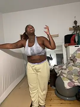 Goddess Nafeesha online show from 10.23.25