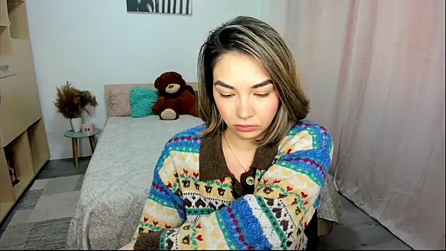 Alexa Dolly12 online show from 04.17.26