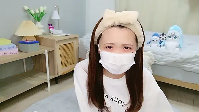 Snapshot of Sayuringo_ chatting on 10.25.25 Sayuringo online show from 10.25.25