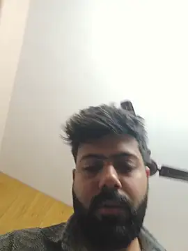 Hornie small Dick01 online show from 02.10.26