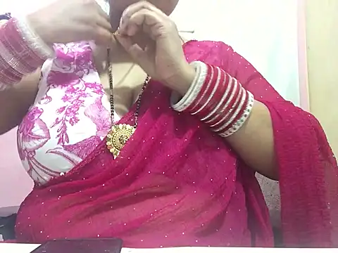 Snapshot of Desi_bhabhiii chatting on 12.26.24 Desi bhabhiii online show from 12.26.24