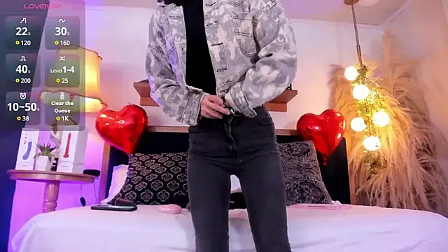 Alice milf  online show from 02.13.25