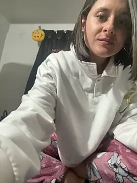 Alice milf  online show from 03.04.26