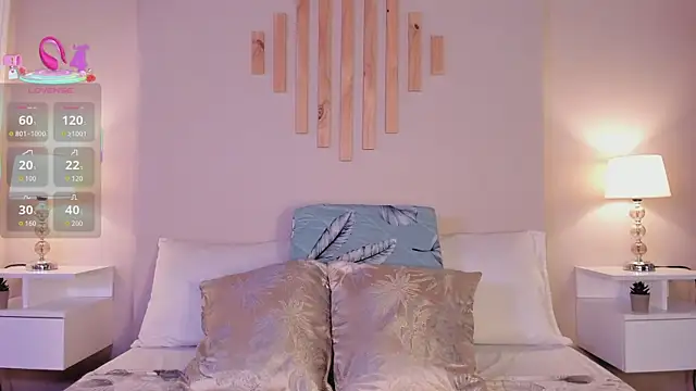 VictoriaNoah  online show from 10.18.25