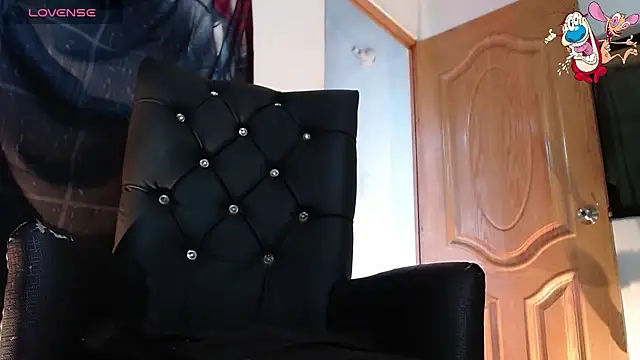 Snapshot of ren_stipee chatting on 02.04.25 ren stipee online show from 02.04.25