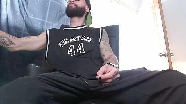 Snapshot of ren_stipee chatting on 02.23.25 ren stipee online show from 02.23.25