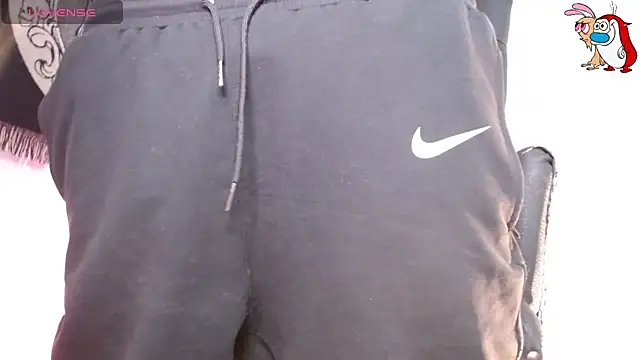 Snapshot of ren_stipee chatting on 11.23.25 ren stipee online show from 11.23.25