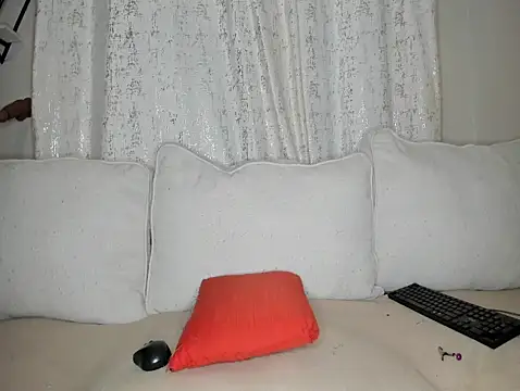 Snapshot of Mamii_water chatting on 02.17.26 Mamii water online show from 02.17.26