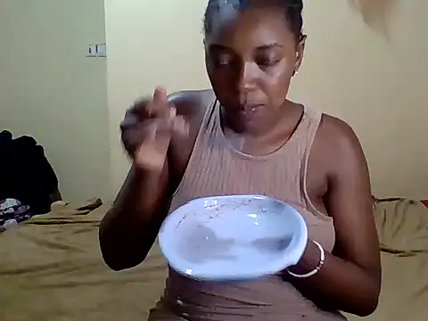 Zara Twilight online show from 02.15.25