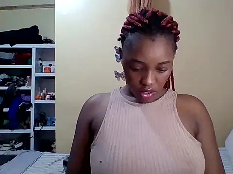 Zara Twilight online show from 12.03.25