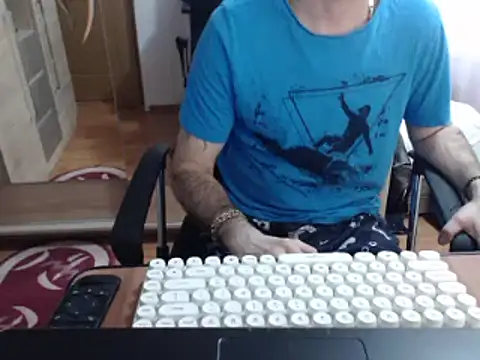 uncutguy01 online show from 03.20.25