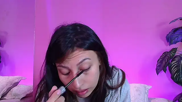 Nicolette ks  online show from 12.07.24