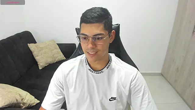 Iamdylan777 online show from 02.10.25