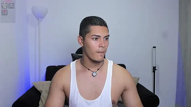 Snapshot of Iamdylan777 chatting on 07.18.26 Iamdylan777 online show from 07.18.26
