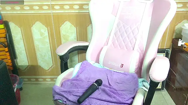 Jerry-Lan online show from 04.08.26