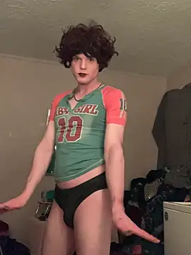 Snapshot of sum1betterthanmost chatting on 12.21.24 sum1betterthanmost online show from 12.21.24