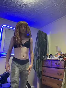 Snapshot of sum1betterthanmost chatting on 12.26.24 sum1betterthanmost online show from 12.26.24