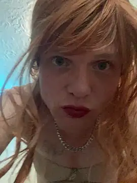 Snapshot of sum1betterthanmost chatting on 02.26.25 sum1betterthanmost online show from 02.26.25