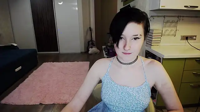 Snapshot of Kira_Bakker chatting on 01.14.25 Kira Bakker online show from 01.14.25