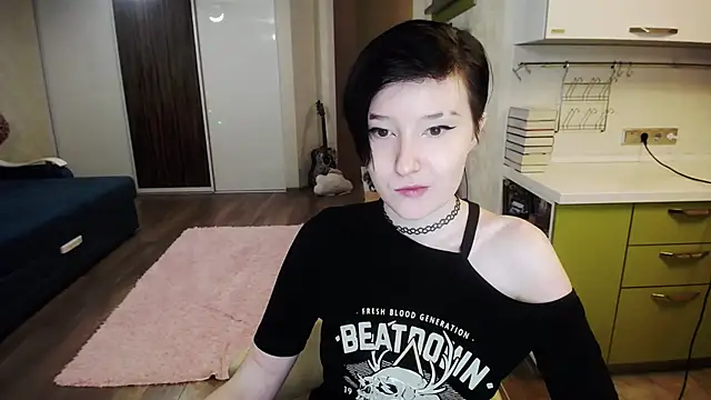 Snapshot of Kira_Bakker chatting on 01.19.25 Kira Bakker online show from 01.19.25